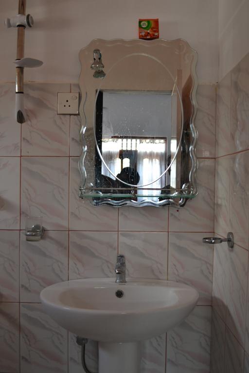 Hansi Villa Bentota Ruang foto